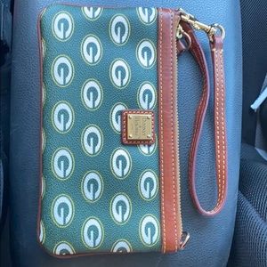 Green Bay Packers Dooney and Bourke wristlet.